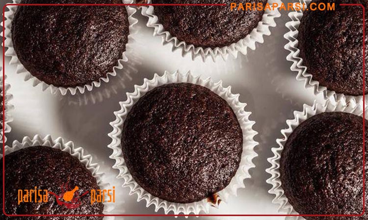 طرز تهیه کاپ کیک شکلاتی فوق مرطوب و خوش مزه 2 تهیه کاپ کیک شکلاتی