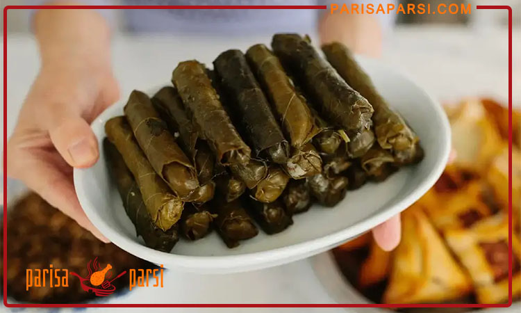 طرز تهیه دلمه برگ مو + آسان 3 پیچیدن دلمه برگ مو